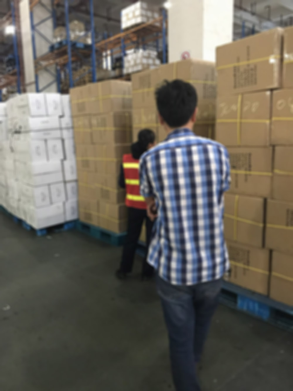 4-checking-the-quantity-in-bonded-warehouse-5