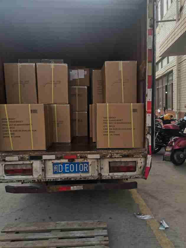 truck loading 3