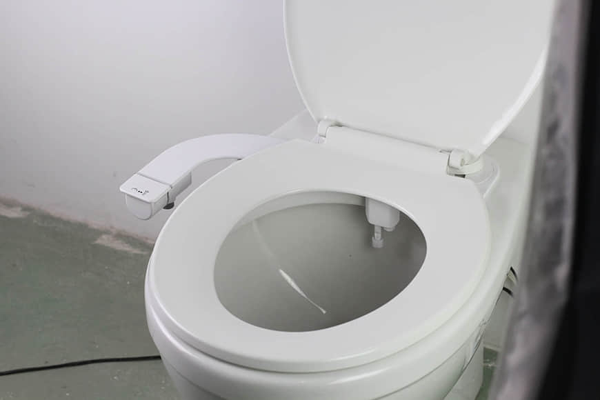 bidet attachment with double nozzle 8